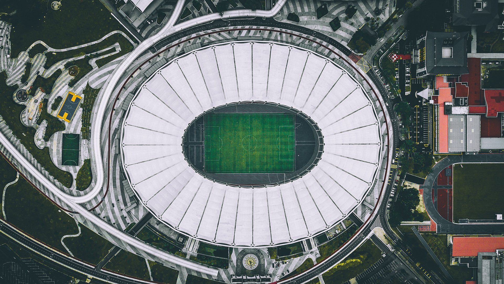 2026年羽毛球赛事运营模式创新,观众互动增强,羽毛球相关赛事